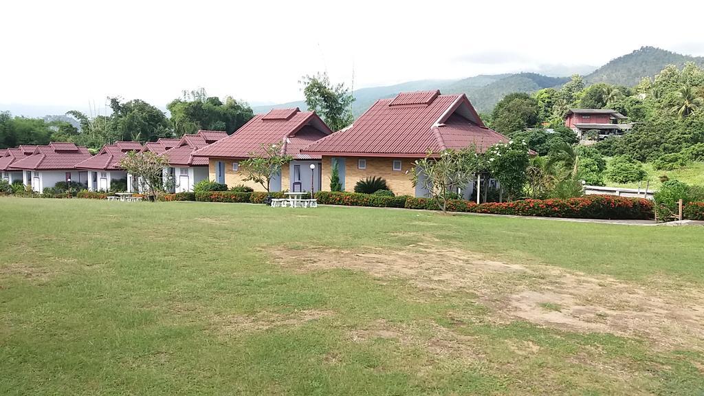 Mae Klang Banyen Hill Hotel เชียงใหม่ ภายนอก รูปภาพ